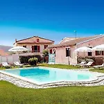 Azzurra By Interhome بيت للعطل